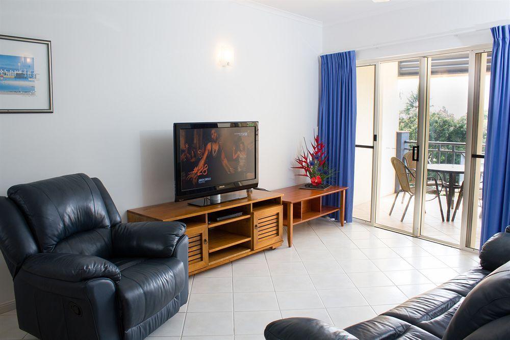 North Cove Waterfront Suites Cairns Exterior foto