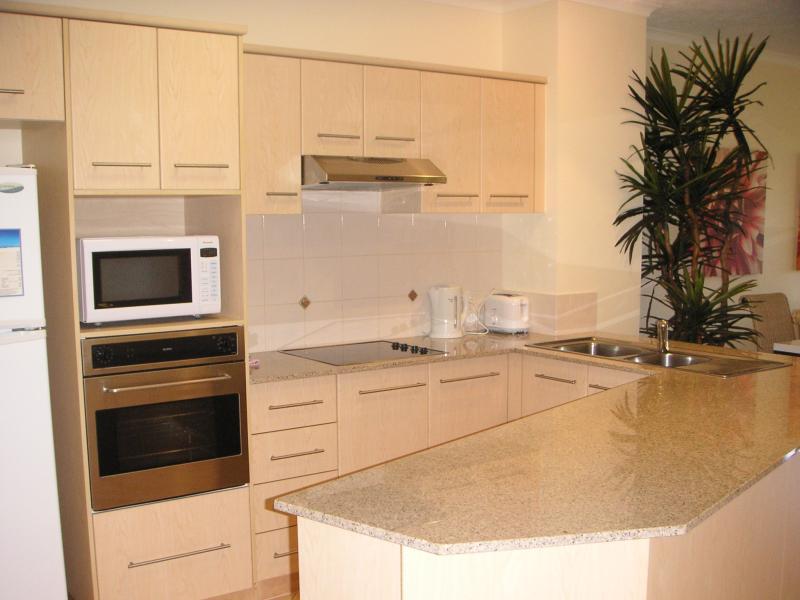 North Cove Waterfront Suites Cairns Exterior foto